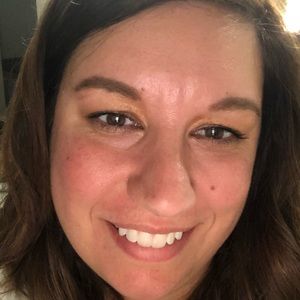 Meet your Posher, Laurel